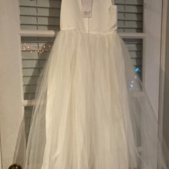 Flower Girl/First Communion Dress NWT Size 8/9 Girls - Picture 3 of 5